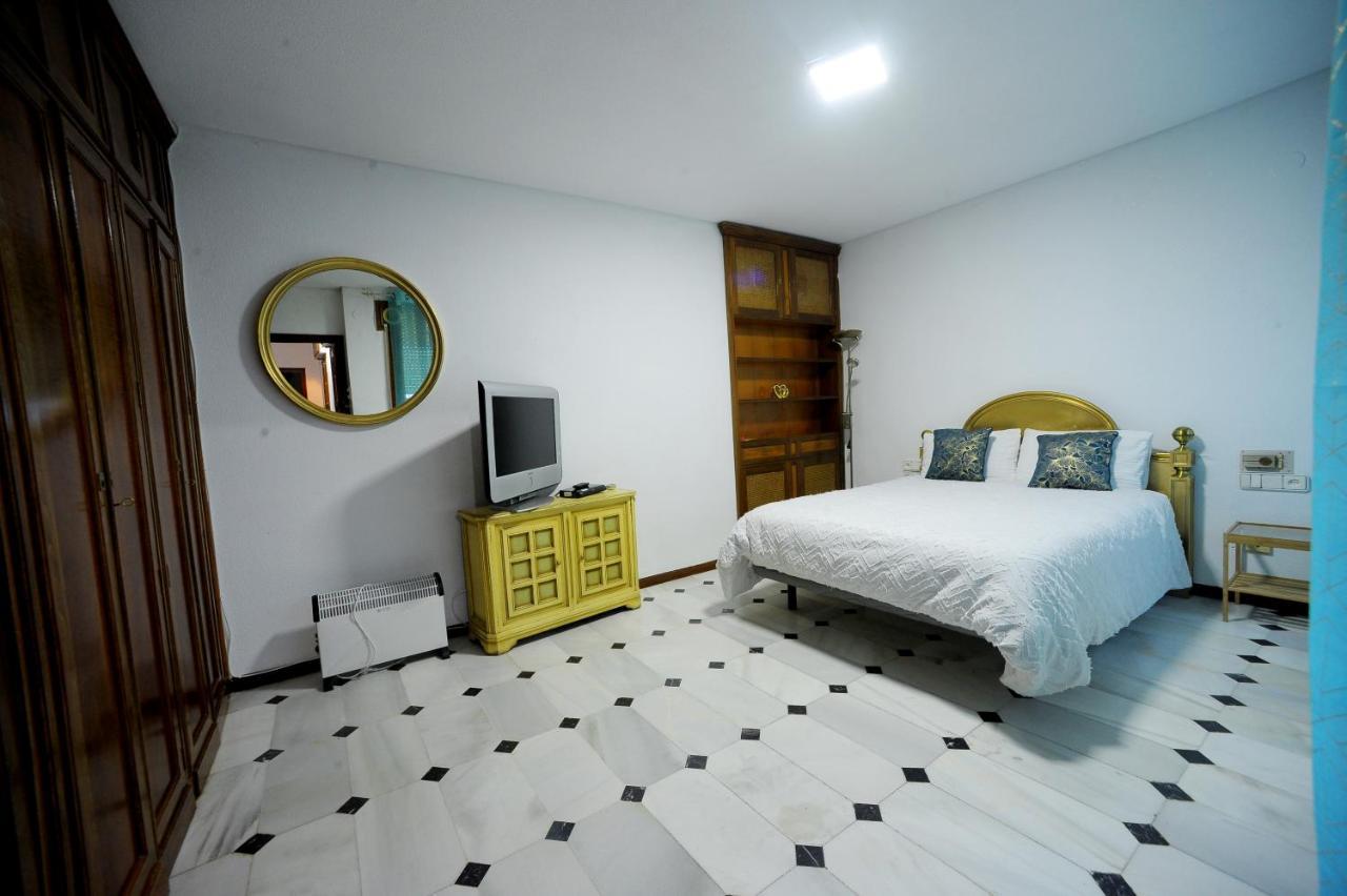 San Basilio'S Red House Bed & Breakfast Cordoba Ngoại thất bức ảnh