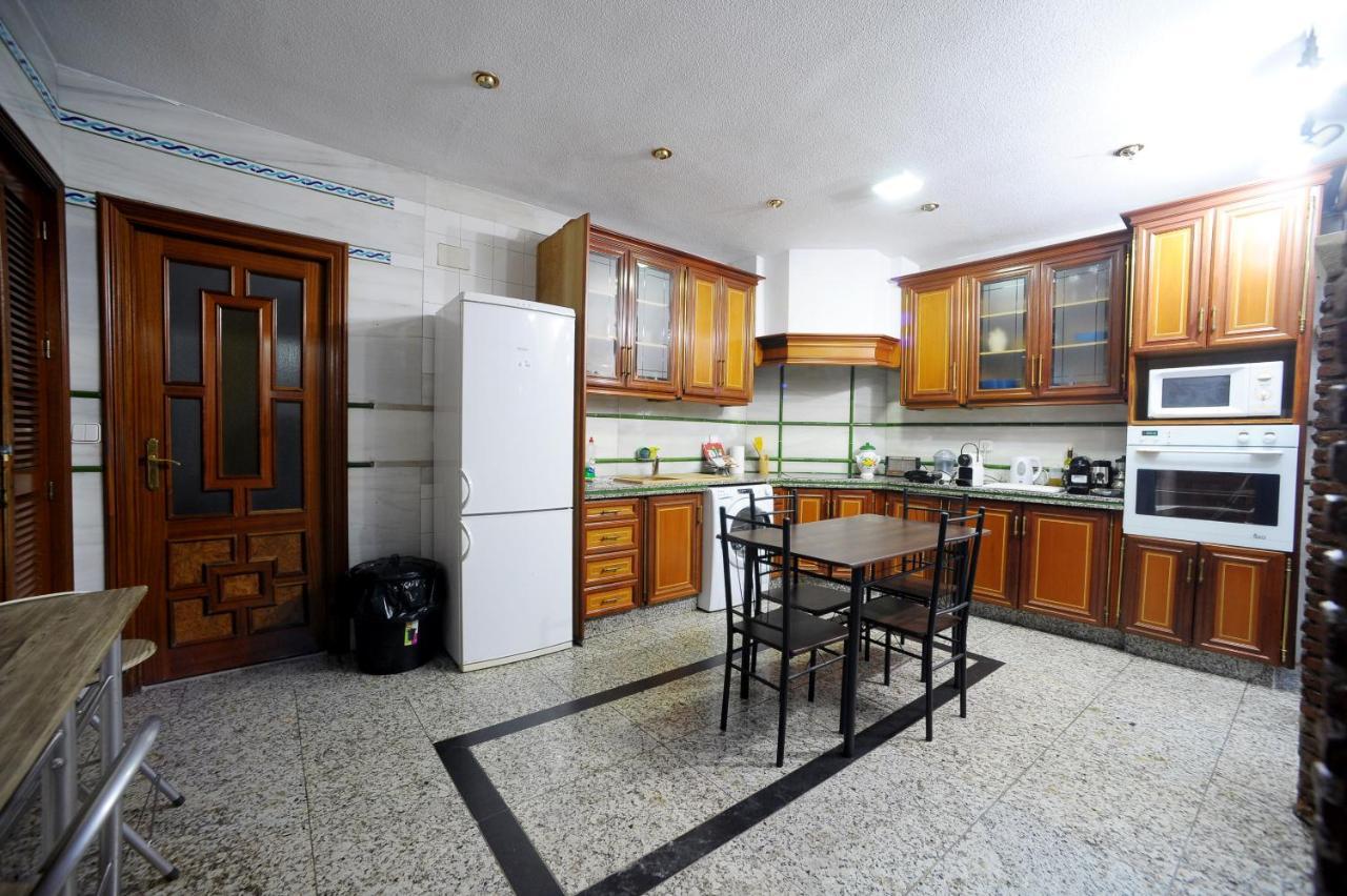 San Basilio'S Red House Bed & Breakfast Cordoba Ngoại thất bức ảnh